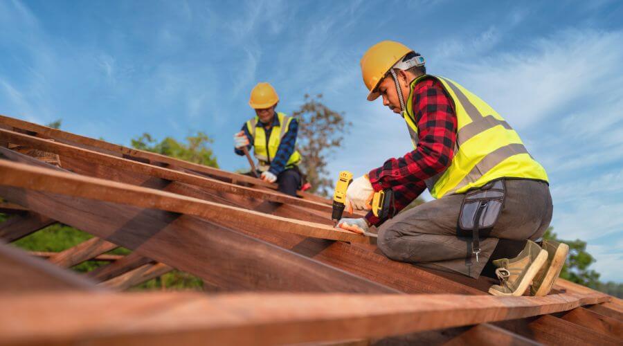 Professional Flat Roofing Installation services in Jacksboro, TN
